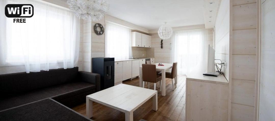 Zoncolan Laugiane Apartamento Sùtrio Exterior foto